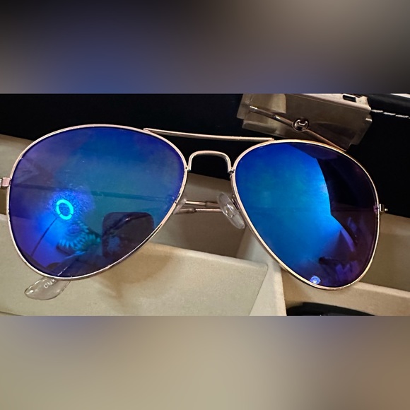 Foster Grant Accessories - Foster grant sunglasses